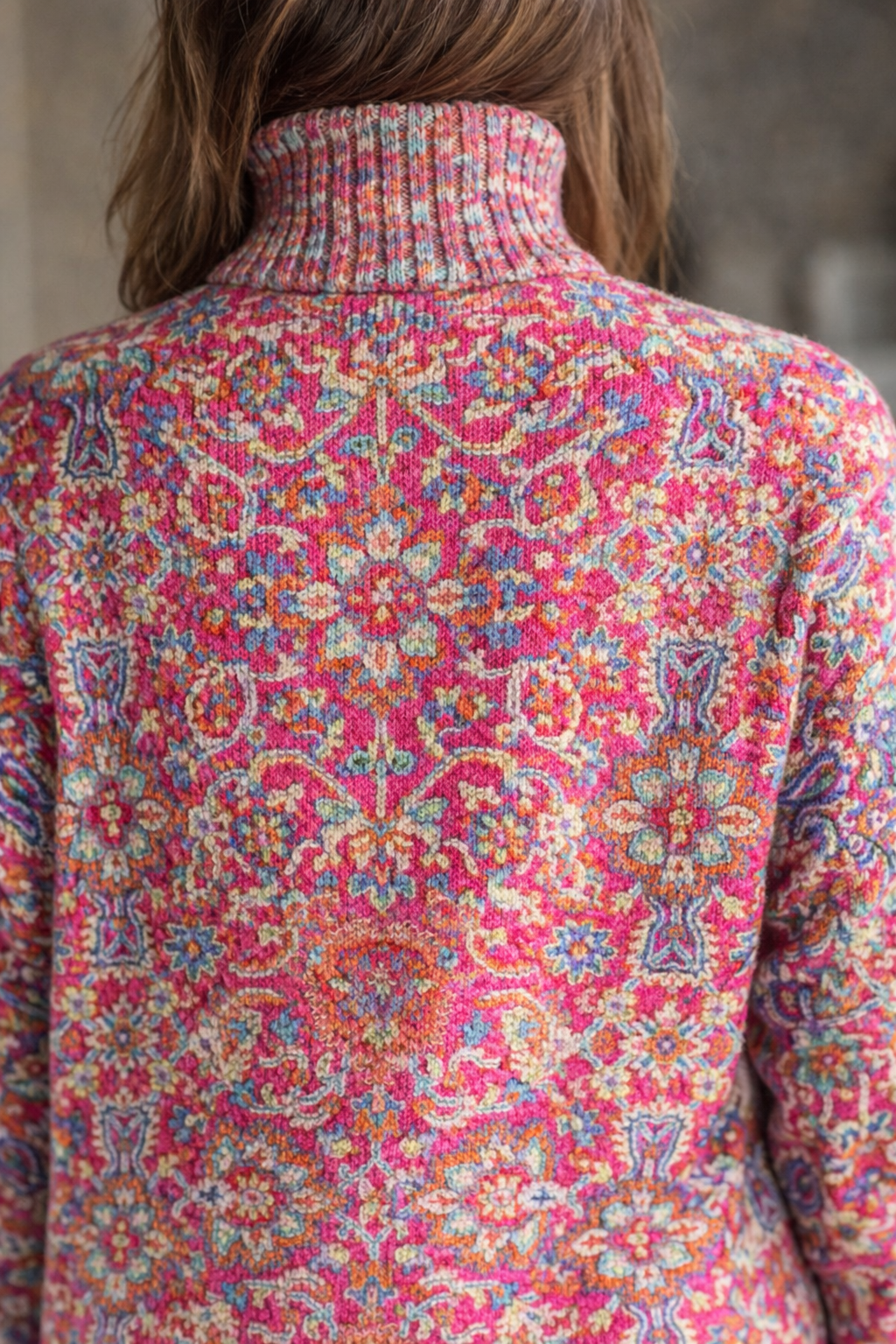 Annabelle | Col roulé en maille fleurie