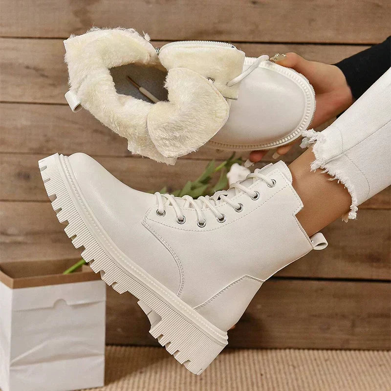 CHICPLUSH | Bottines lacées douillettes pour femme