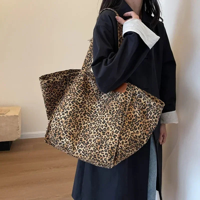 ODILE™– Sac fourre-tout léopard chic et sans effort