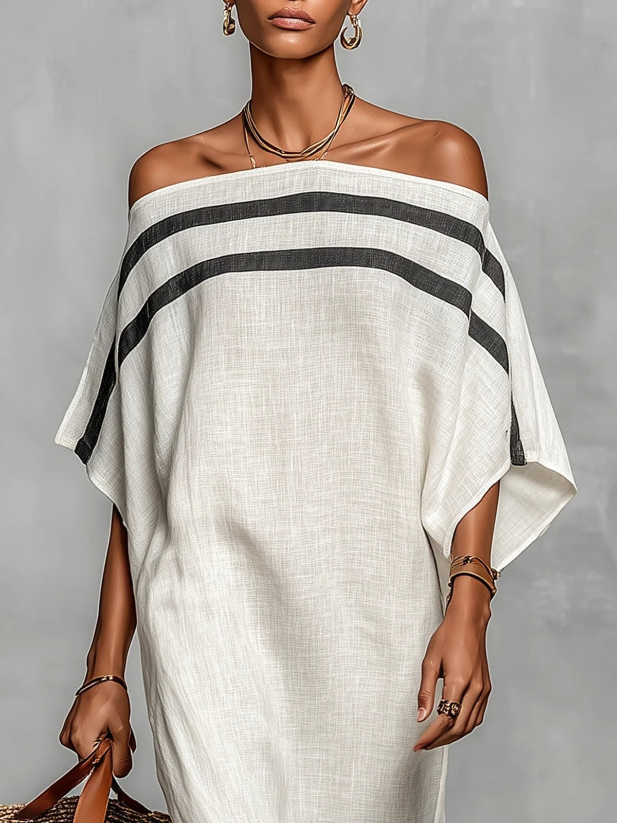 Aveline | Maxi dress with off-shoulder and batwing sleeves