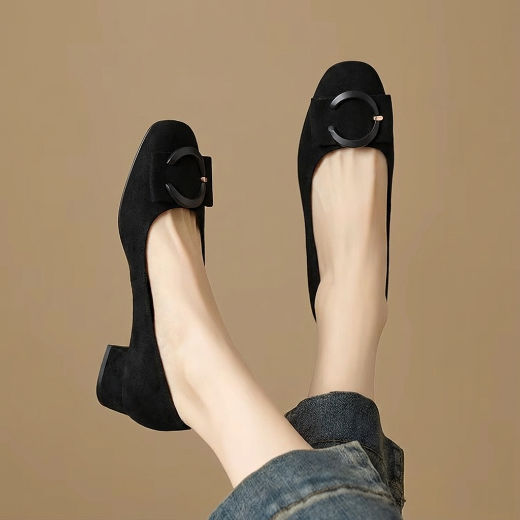 Elisé Suede Flats