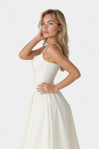 Robe Midi Sans Manches Légère Marvelle